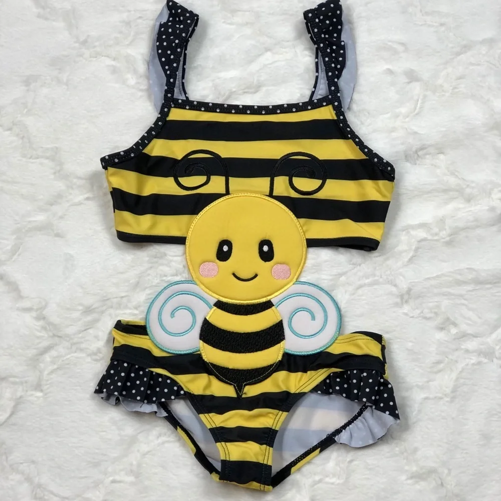 Bumblebee Children’s Bathing/Swimming suit size 6 - Picture 3 of 8